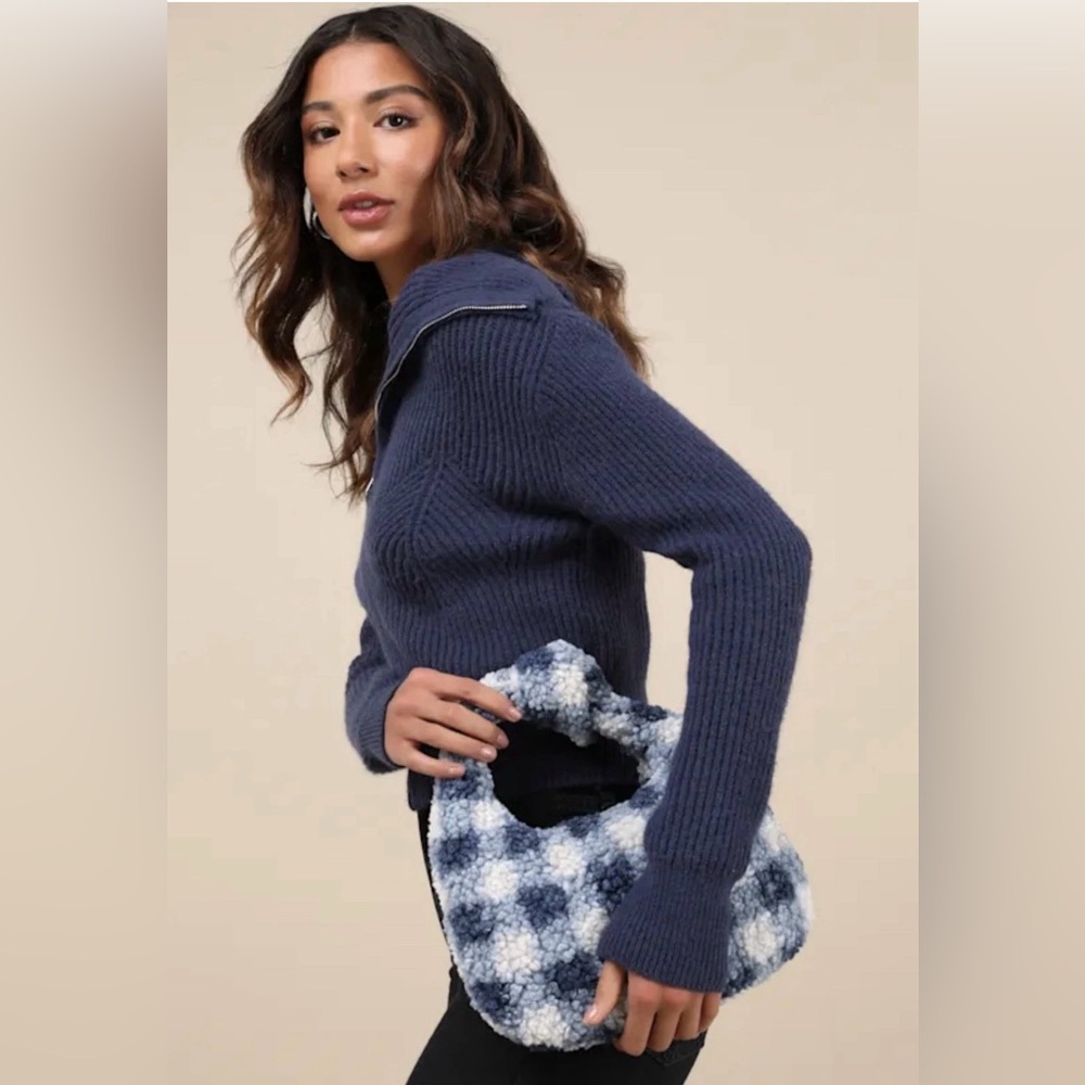 Do Everything In Love Bon Bon Navy/White Checkered Sherpa Bag - NWT